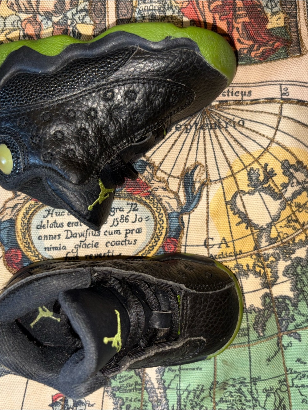 Nike Kids Black Sneakers with Green Accents
